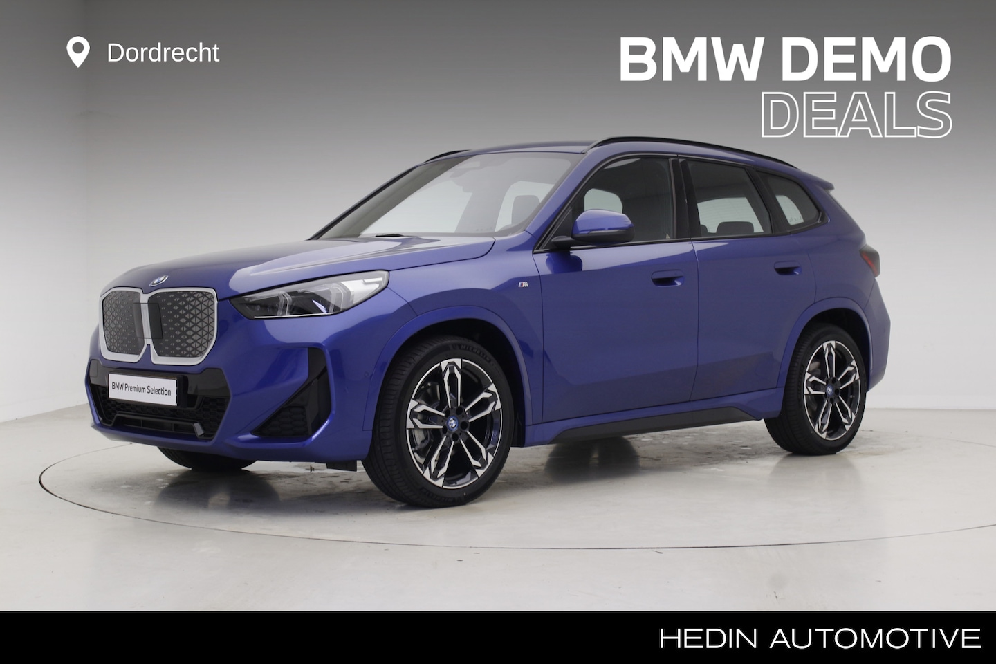 BMW iX1 - eDrive20 67 kWh M-Sport | Panorama | 19" | Trekhaak | Premium Pack - AutoWereld.nl