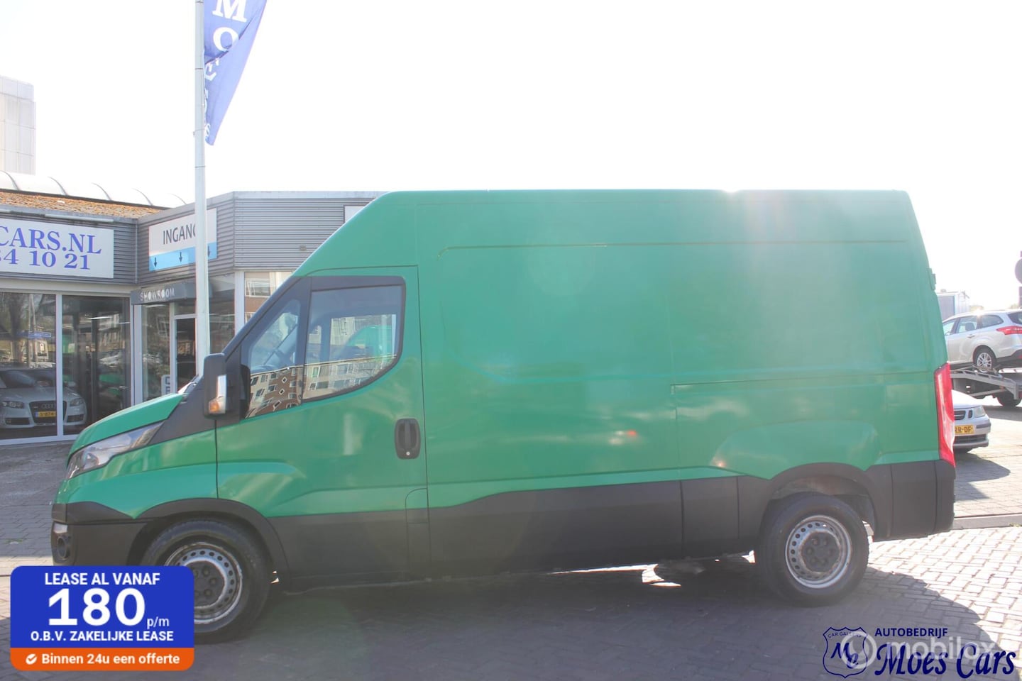 Iveco Daily - 35S14V 2.3 352 H3 L CAMERA / NIEUWE KOPPELING !! - AutoWereld.nl
