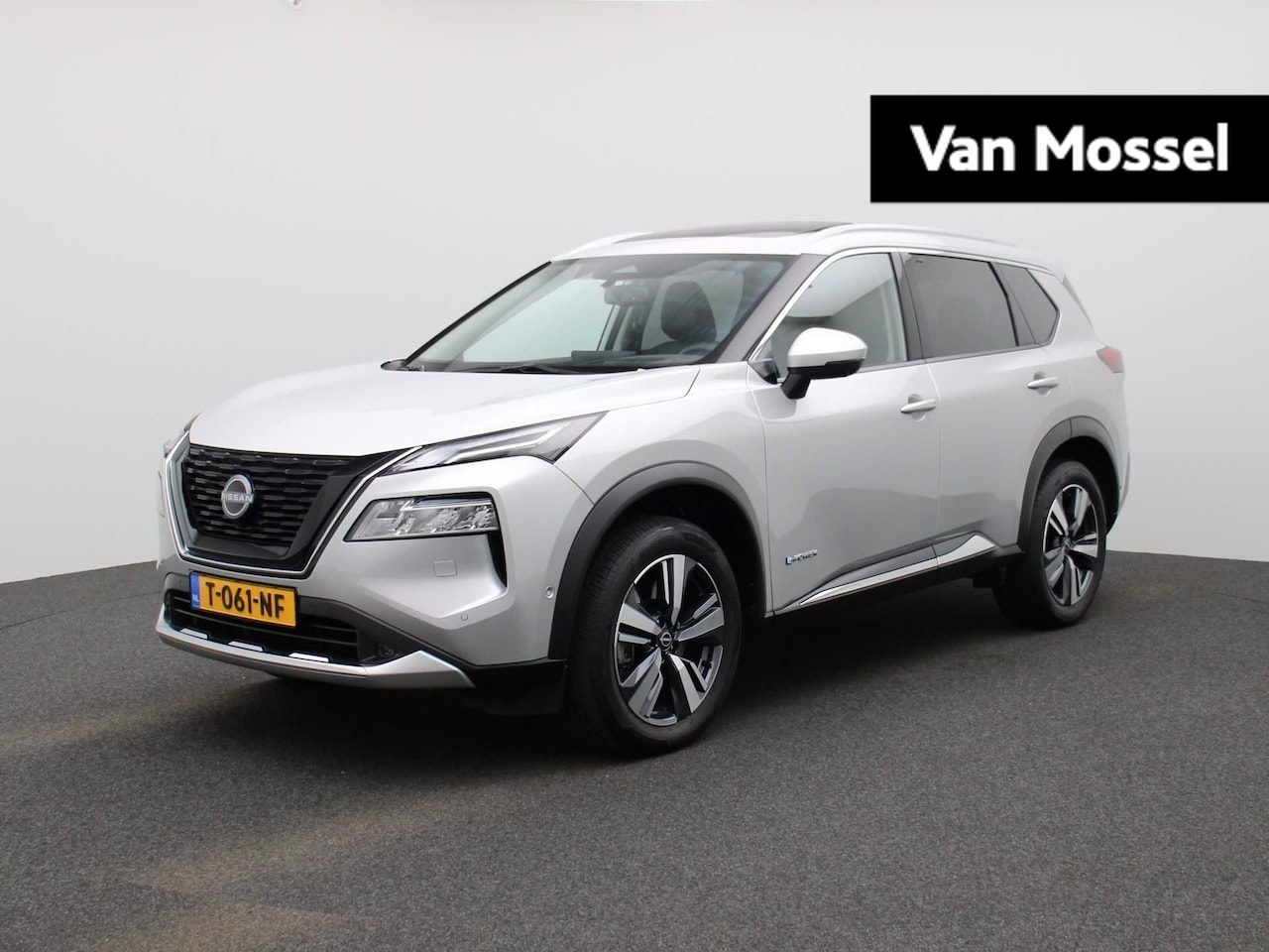 Nissan X-Trail - 1.5 e-4orce Tekna 4WD 7 Persoons. 214PK | Afneembare Trekhaak | Glazen Schuif-Kanteldak | - AutoWereld.nl