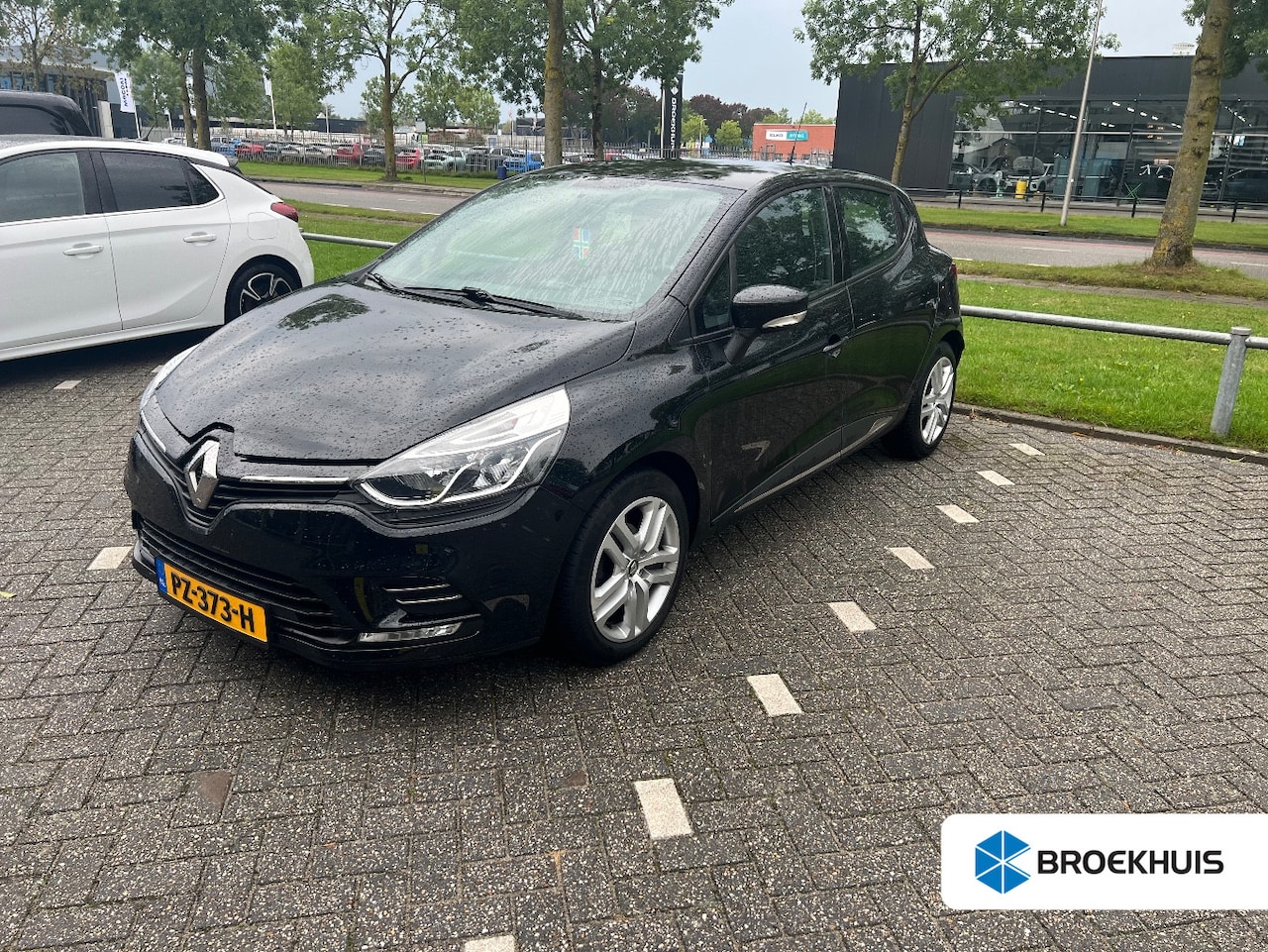 Renault Clio - 0.9 TCe Zen | Airco | Cruise control | DAB ontvanger - AutoWereld.nl