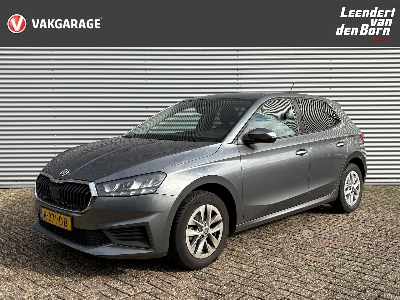 Skoda Fabia - 1.0 TSI Ambition | Navigatie | Cruise | Airco | Apple Carplay/Android Auto - AutoWereld.nl