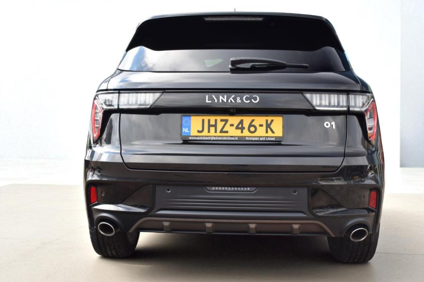 Lynk & Co 01 - 1.5 1.5, Fabrieksgarantie, 261PK Plug-in Hybrid *Zwarte hemel* 360° Camera* Pano/dak Apple/Car