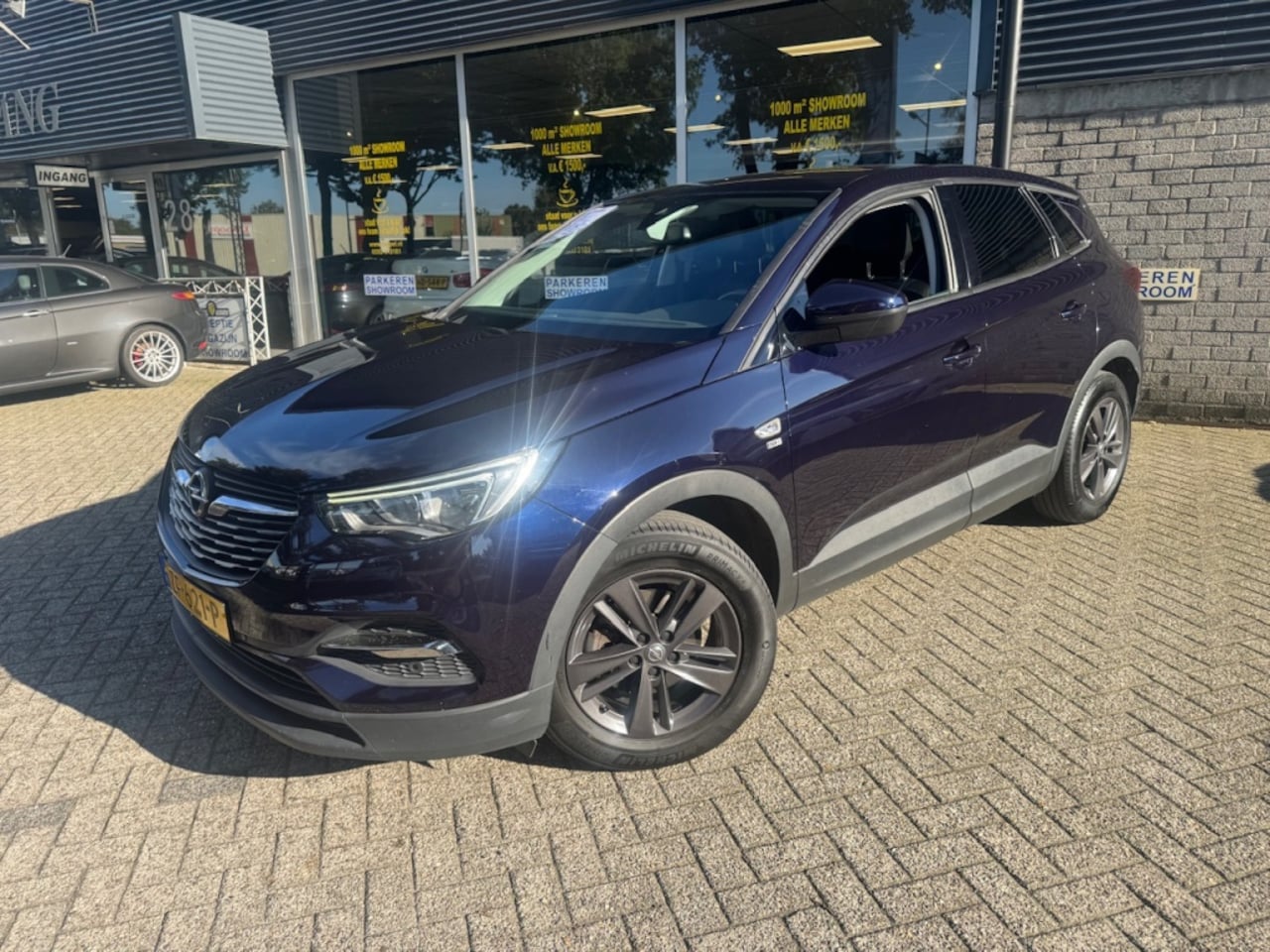 Opel Grandland X - 1.2 Turbo 120 J. Ed. - AutoWereld.nl
