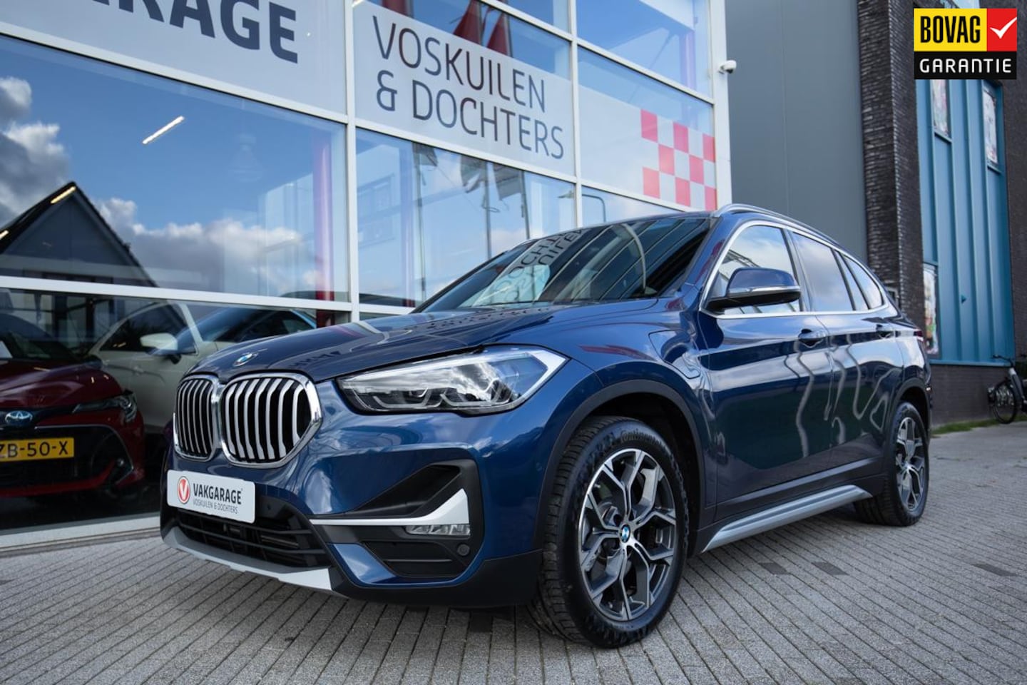 BMW X1 - XDrive25e Hybride PHEV XLine Plus | Leder | Camera | Headup display - AutoWereld.nl
