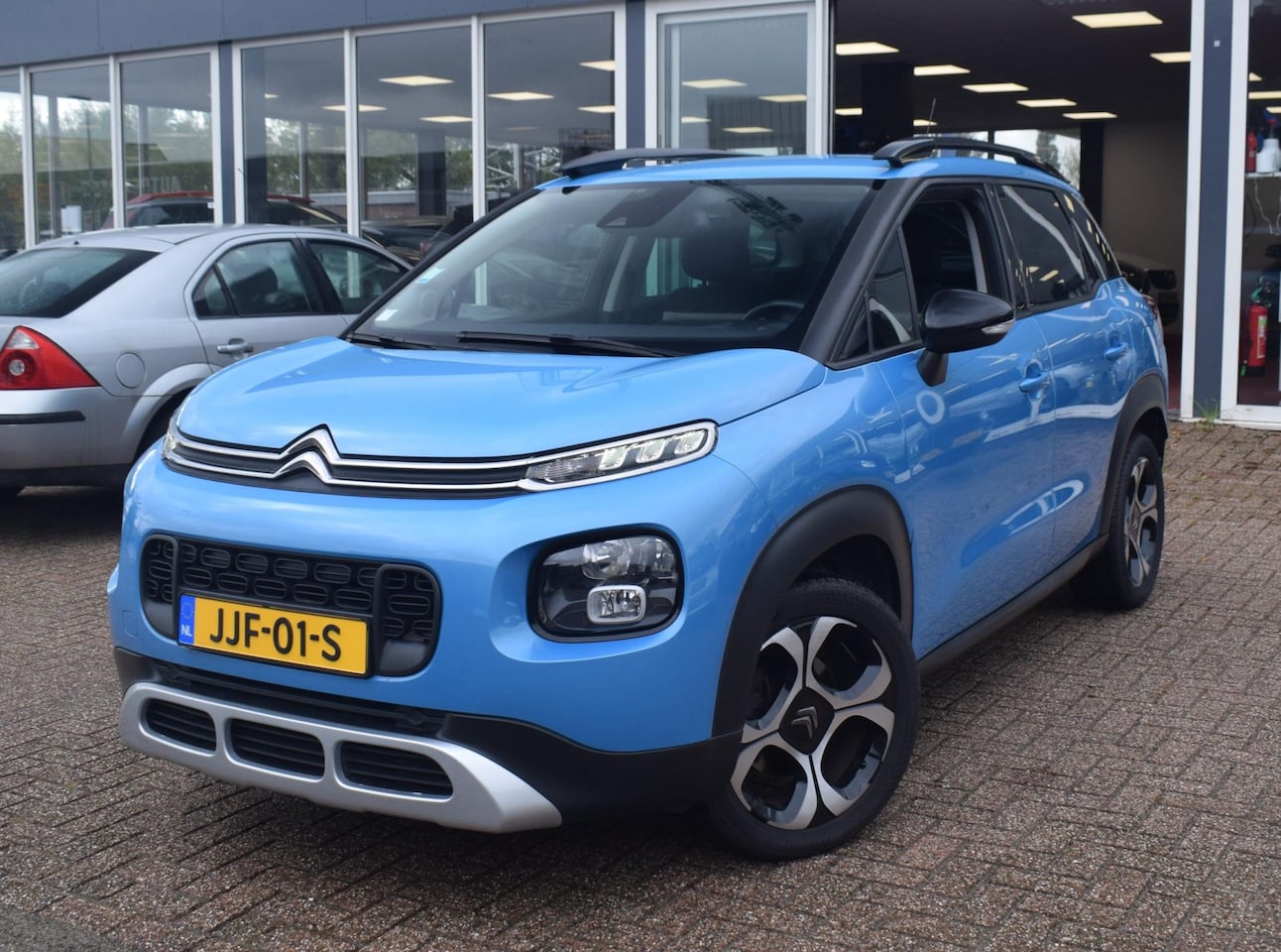 Citroën C3 Aircross - 1.2 PureTech LED VERLICHTING |CARPLAY|CLIMATE CONTROL|CRUISE CONTROL|NAVI|ACHTERUITRIJ SEN - AutoWereld.nl