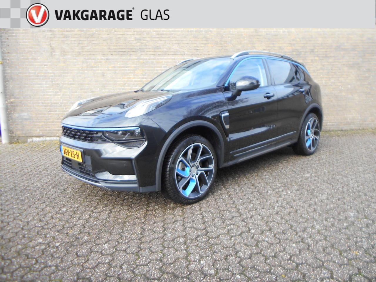 Lynk & Co 01 - 1.5TD 261pk PHEV 7DCTH / Panodak. Alle optie's - AutoWereld.nl