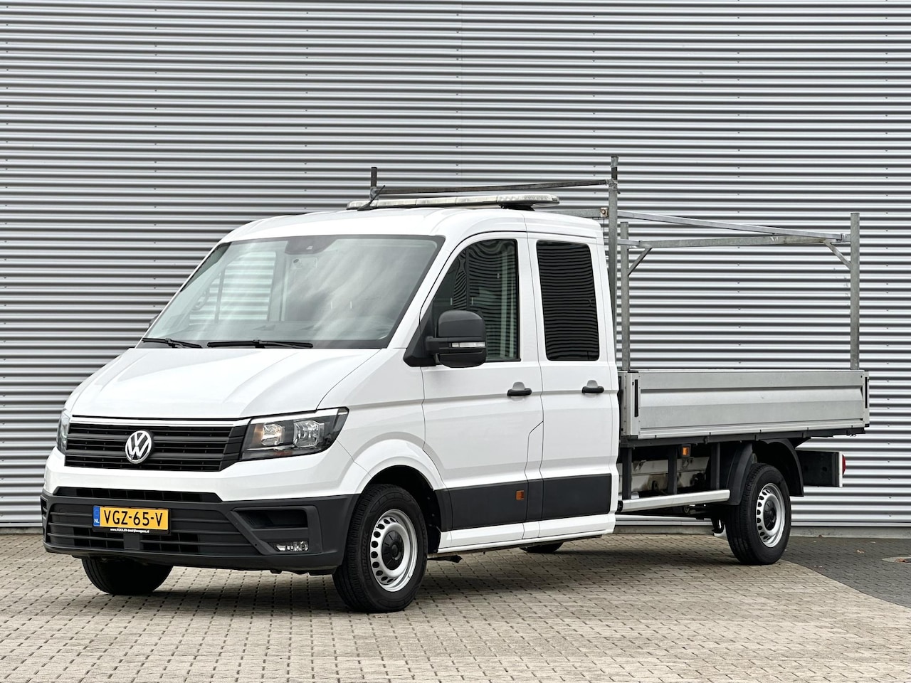Volkswagen Crafter - 35 2.0 TDI L4 DC Openlaadbak - AutoWereld.nl