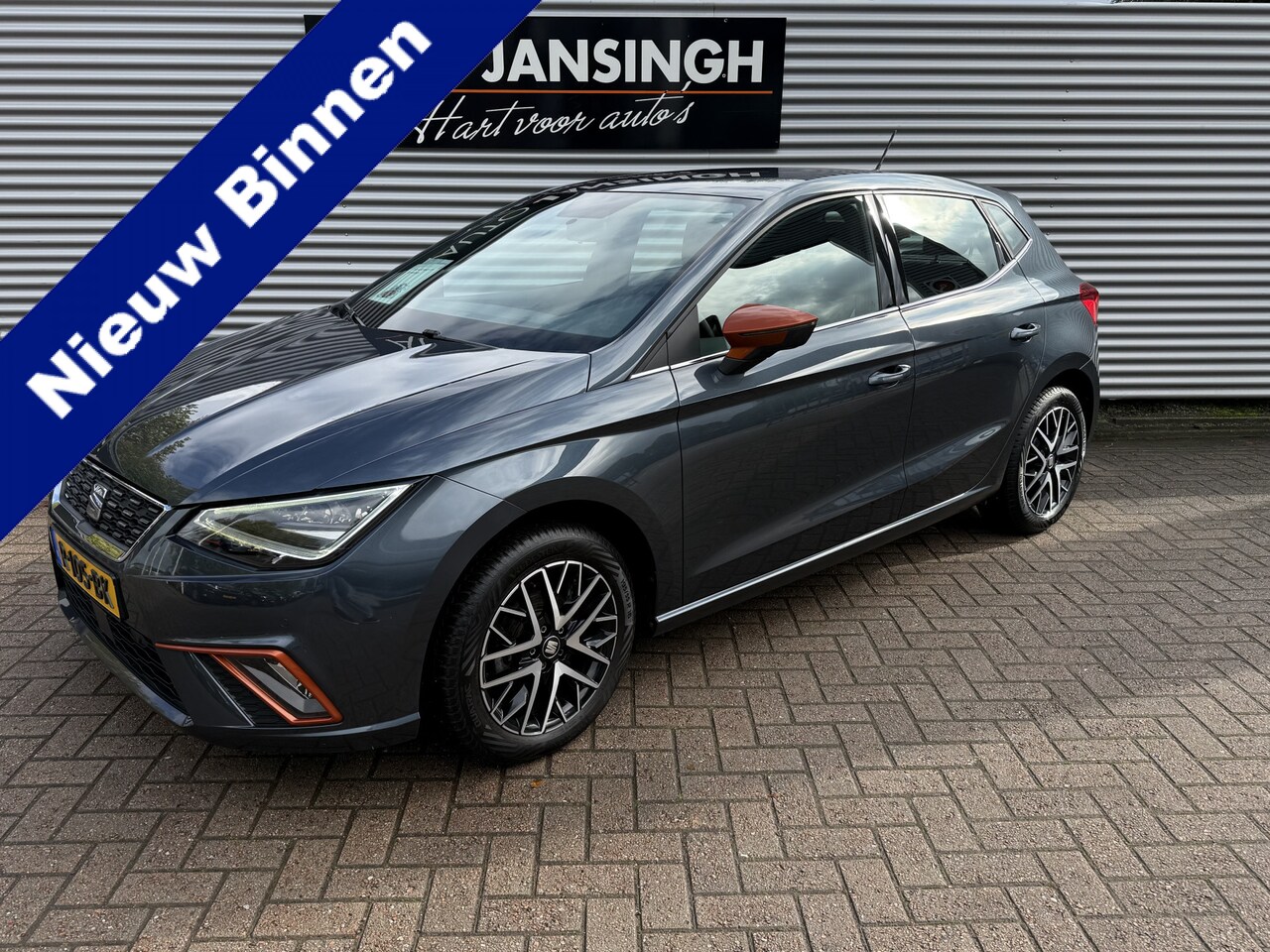 SEAT Ibiza - 1.0 MPI Beats als nieuw!! | LM Velgen | Airco |  Camera | Navigatie | Led | Stoelverwarmin - AutoWereld.nl