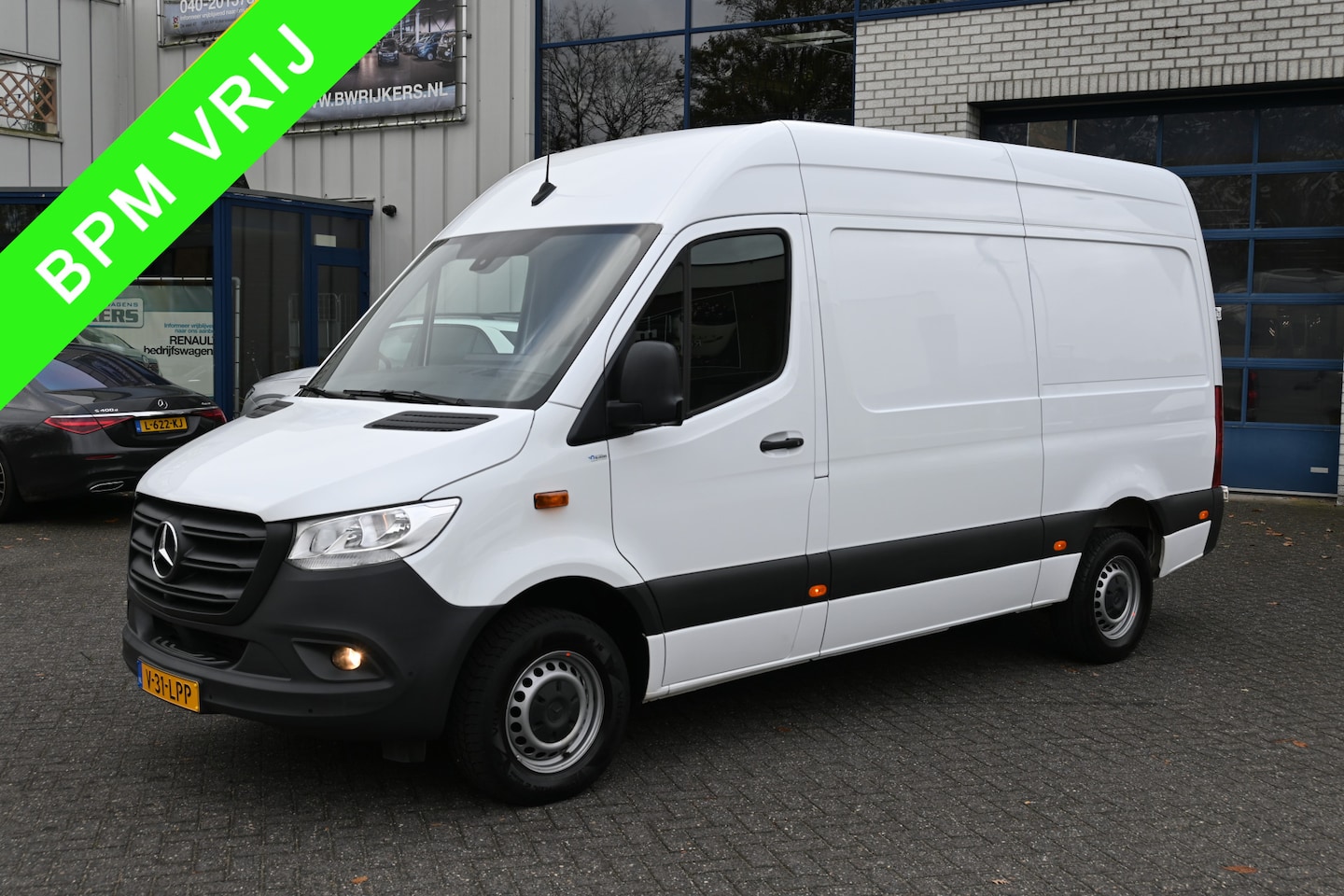 Mercedes-Benz Sprinter - 317 CDI L2H2 360 Graden camera, Geveerde stoel, Navigatie - AutoWereld.nl
