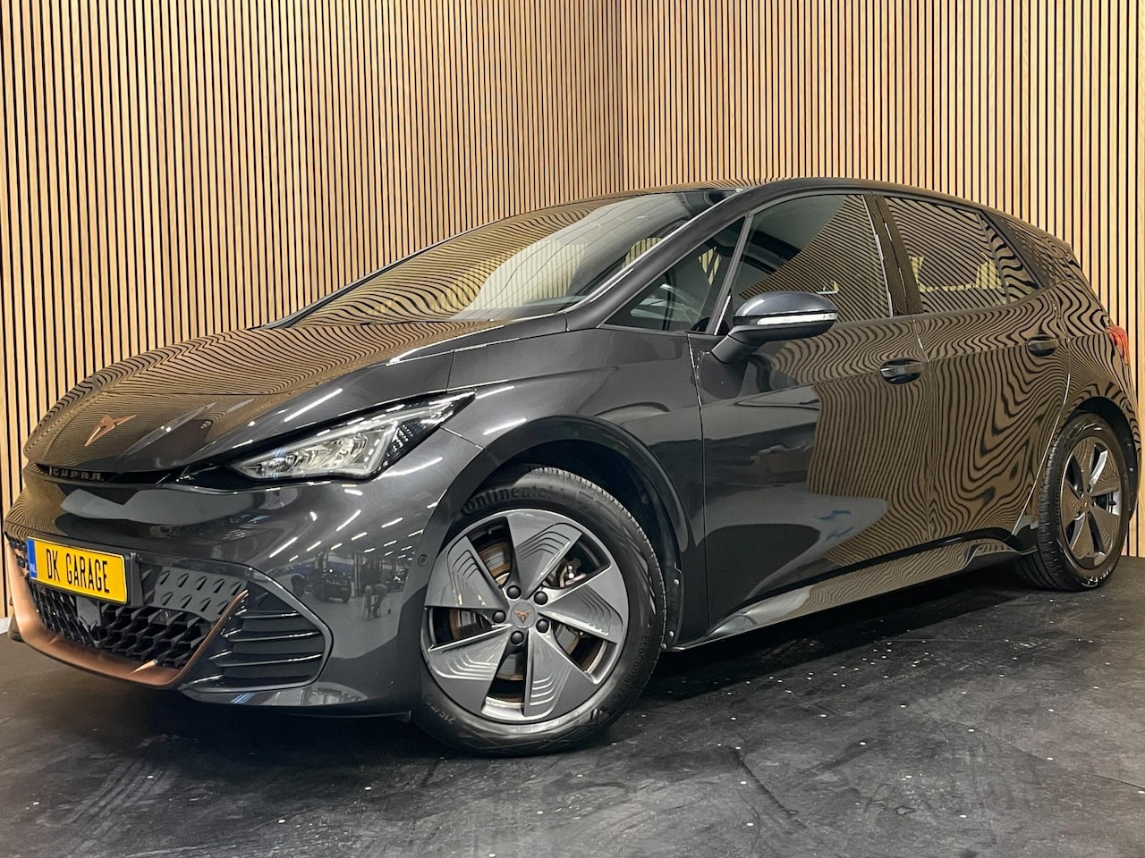 CUPRA Born - Business 62 kWh|GROTE ACCU|ACC|CARPLAY|CAMERA|KEYLESS|STOEL+STUURVERW.|CLIMATE,CRUISE|NAVI - AutoWereld.nl