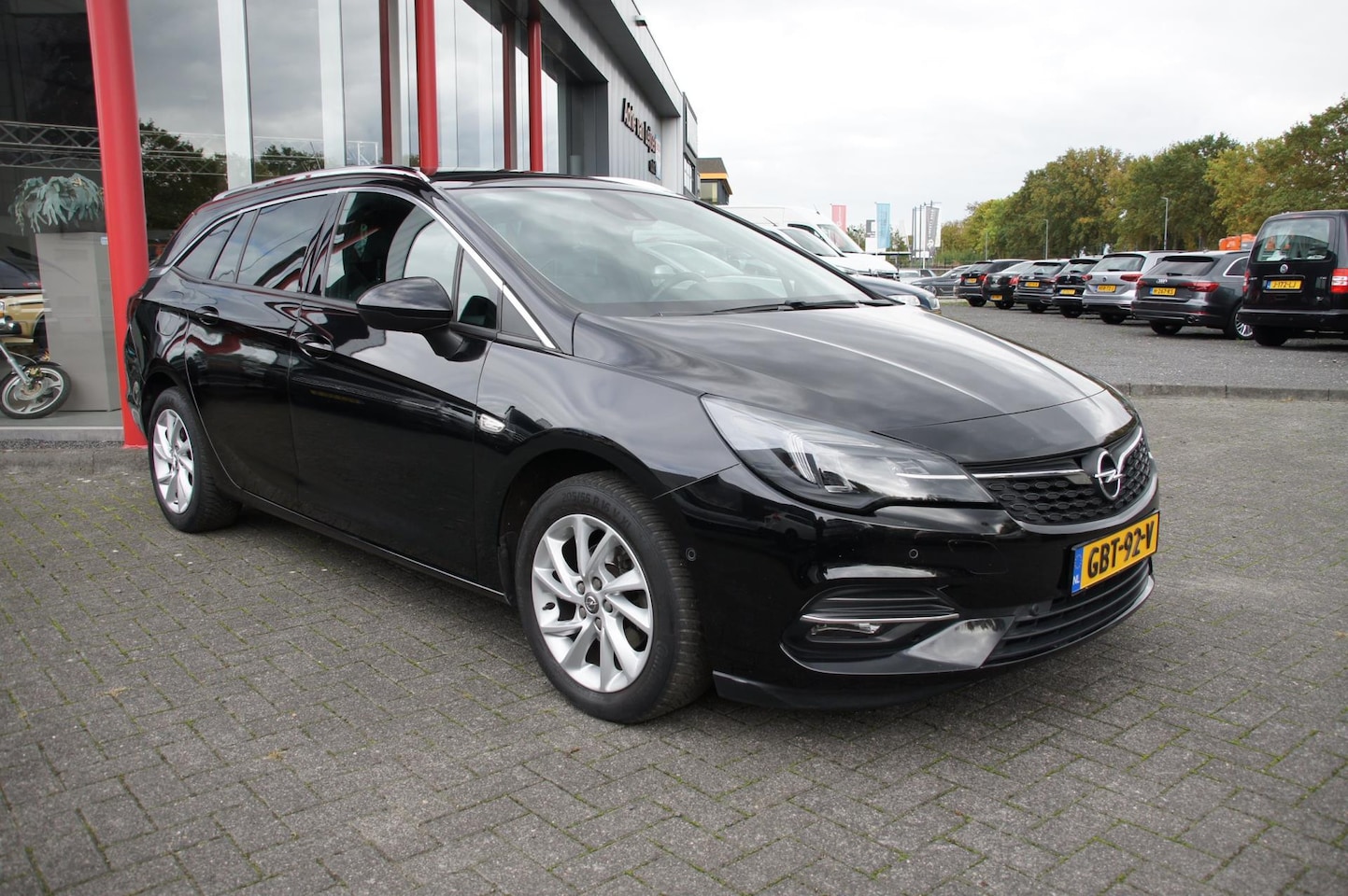 Opel Astra Sports Tourer - 1.2 Business Edition 1.2 Business Edition - AutoWereld.nl