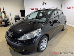 Peugeot 207 - 1.4-16V Color-line Airco/Lees tekst