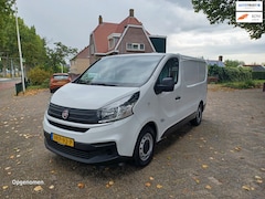 Fiat Talento - Vivaro/Traffic 2.0 MultiJet L1H1 Basis 107kw Navi Cruise v.a. €214, - p/m