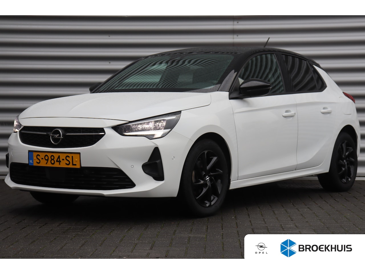 Opel Corsa - 1.2 TURBO 100PK 5-DRS LEVEL 4 GS-LINE / NAVI / LEDER / AIRCO / LED / PDC / 16" LMV / UNIEK - AutoWereld.nl