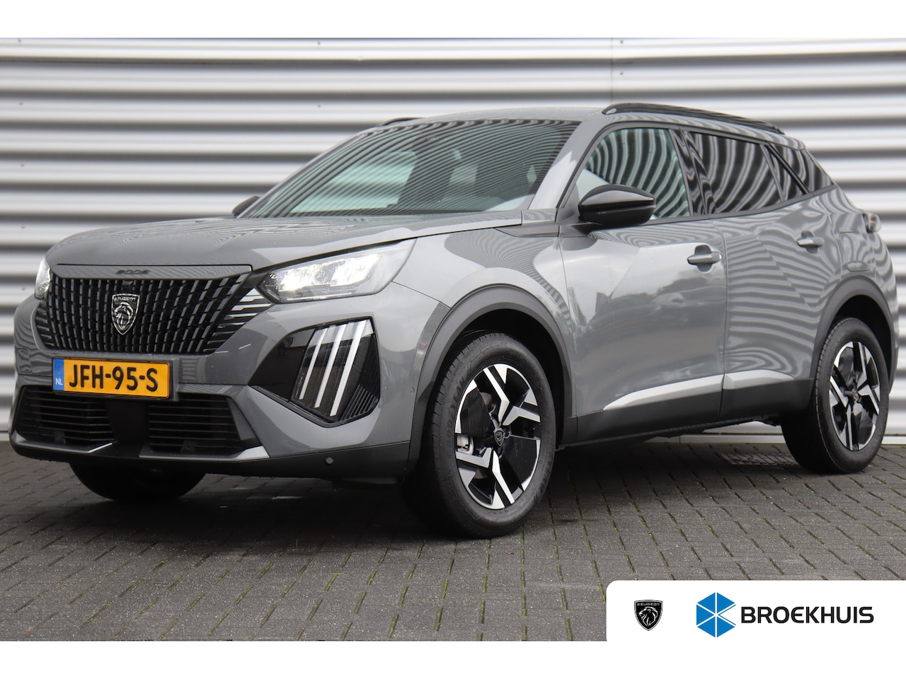 Peugeot 2008 - 1.2 PURETECH 130PK ALLURE PACK AUTOMAAT / NAVI / LEDER / CLIMA / LED / PDC / 17" LMV / CAM - AutoWereld.nl