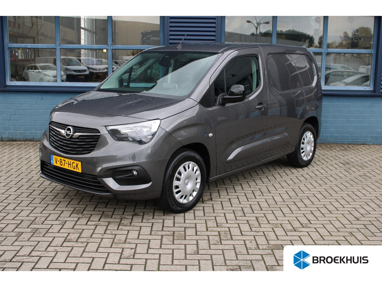 Opel Combo-e - 50kWh 136 PK | NAVI | TREKHAAK | CAMERA | CARPLAY | 5,9% RENTE FINANCIAL LEASE! - AutoWereld.nl