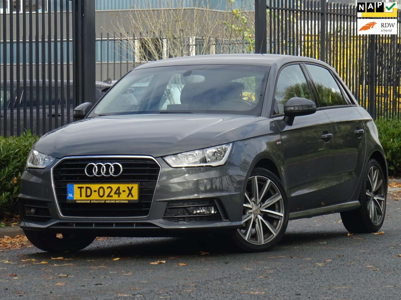 Audi A1 Sportback - 1.0 TFSI S-LINE 5DRS NAP/NAVI/PDC/NW APK - AutoWereld.nl