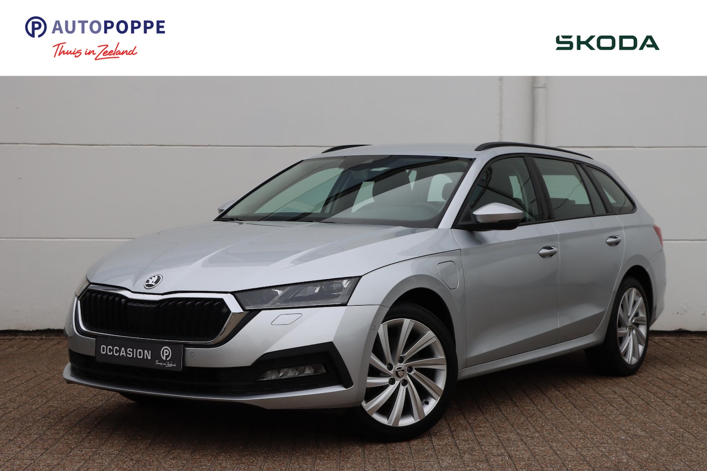 Skoda Octavia Combi - 1.4 TSI iV Style 204pk DSG6 - AutoWereld.nl