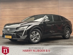 Peugeot 408 - 1.2 Hybrid 136 e-DCS6 Allure Navi / Adapt. Cruise / Clima / Camera / DAB+