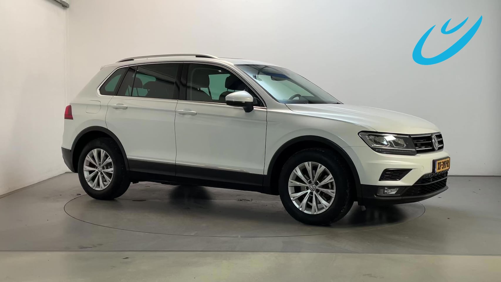 Volkswagen Tiguan - 1.5 TSI 150pk DSG ACT Comfortline Business Panoramadak Navigatie Stoelverwarming DAB+ - AutoWereld.nl