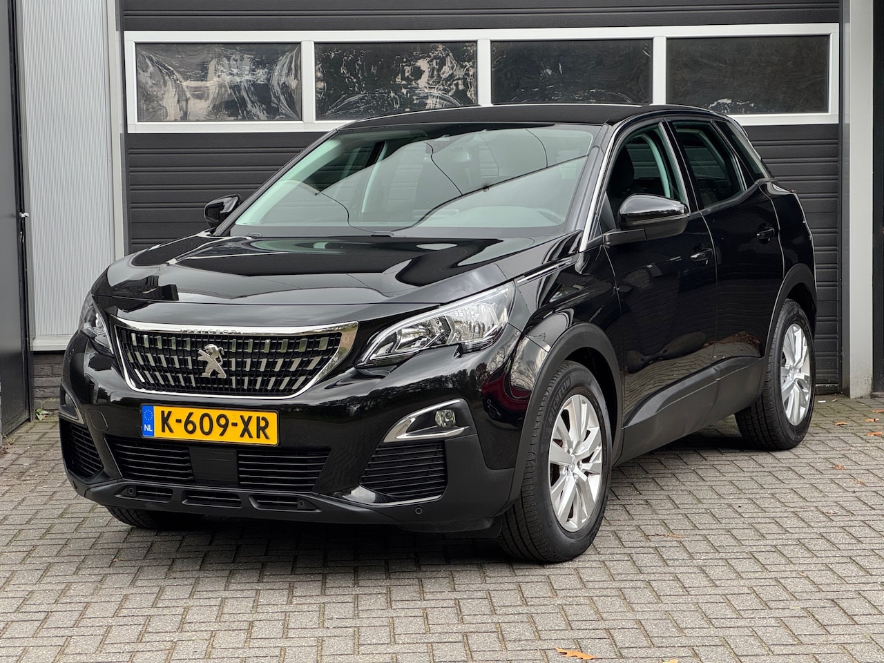 Peugeot 3008 - 1.2 PureTech Allure Automaat, 360 Camera, Cruise, Climate Control, Navi, - AutoWereld.nl