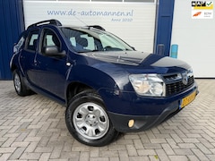 Dacia Duster - 1.6 16V 105 pk Lauréate 2WD / AIRCO / TREKHAAK / NWE APK VOOR AFL