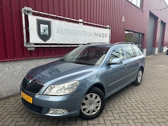 Skoda Octavia Combi - 1.2 TSI Ambition // Airco // Cruise control // PDC // Trekhaak