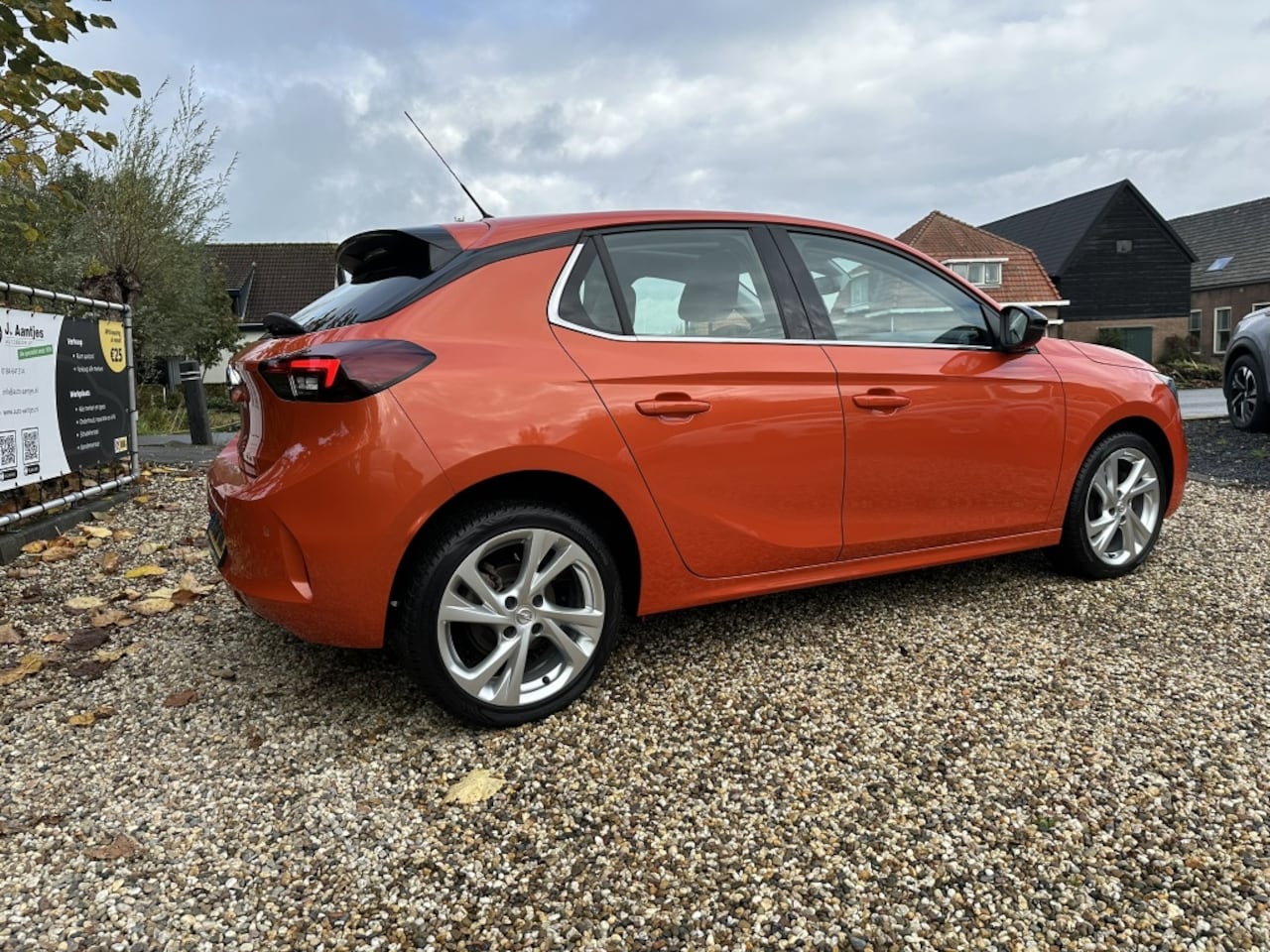 Opel Corsa - 1.2 100PK Elegance Panoramadak