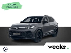 Volkswagen Tiguan - R-Line Edition 1.5 eHybrid 200 kW / 272 PK DSG | Black Style | Trekhaak wegklapbaar | Assi
