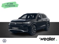 Volkswagen Tiguan - R-Line Edition 1.5 eHybrid 150 kW / 204 PK DSG | Trekhaak wegklapbare kogel | Comfort pakk