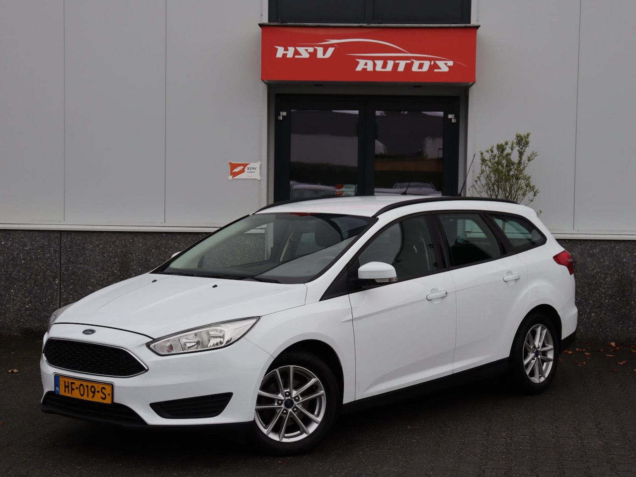 Ford Focus Wagon - 1.0 Trend Edition navi LM 4-deurs org NL - AutoWereld.nl