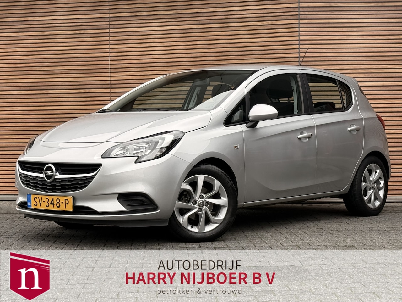 Opel Corsa - 1.4 Online Edition Automaat Camera / Navi / Airco / Cruise / Carplay - AutoWereld.nl