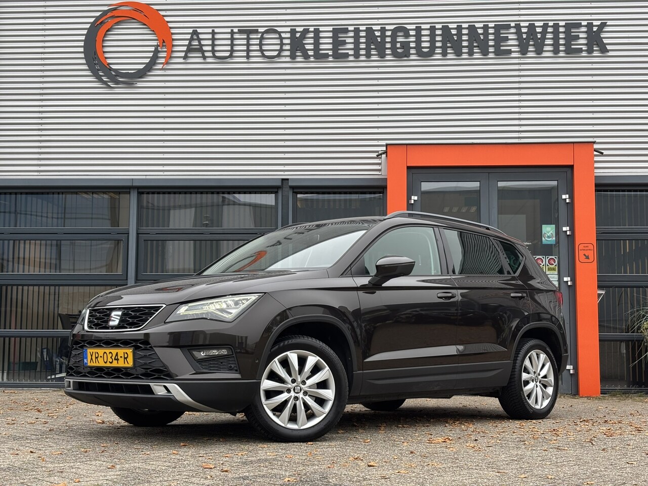 SEAT Ateca - 1.0 EcoTSI Style Business Intense / Trekhaak / Allseason Banden / Applecarplay/AndroidAuto - AutoWereld.nl
