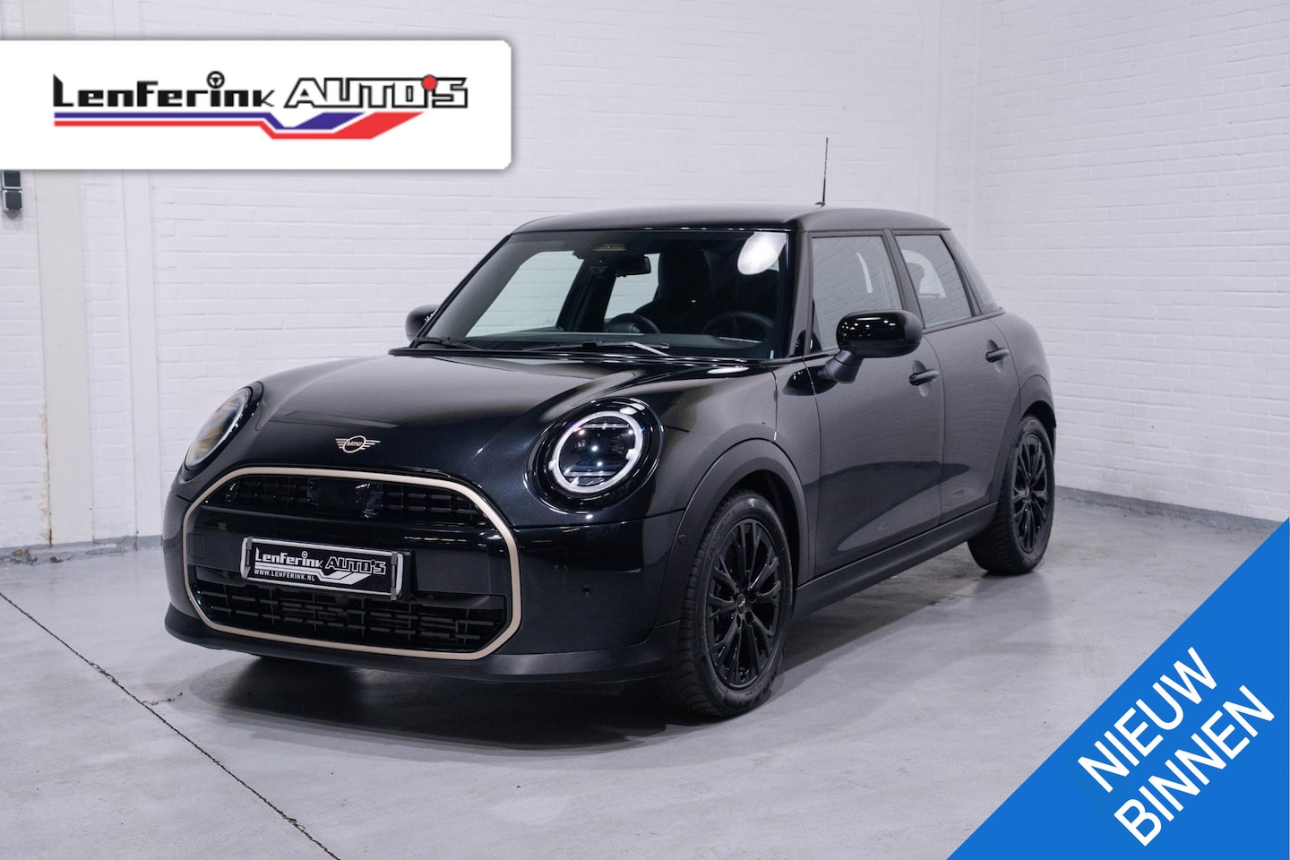 MINI Cooper - Mini 1.5 C Classic XS navi DAB PDC v+a cruise-controle 360-camera led verlichting v+a lede - AutoWereld.nl