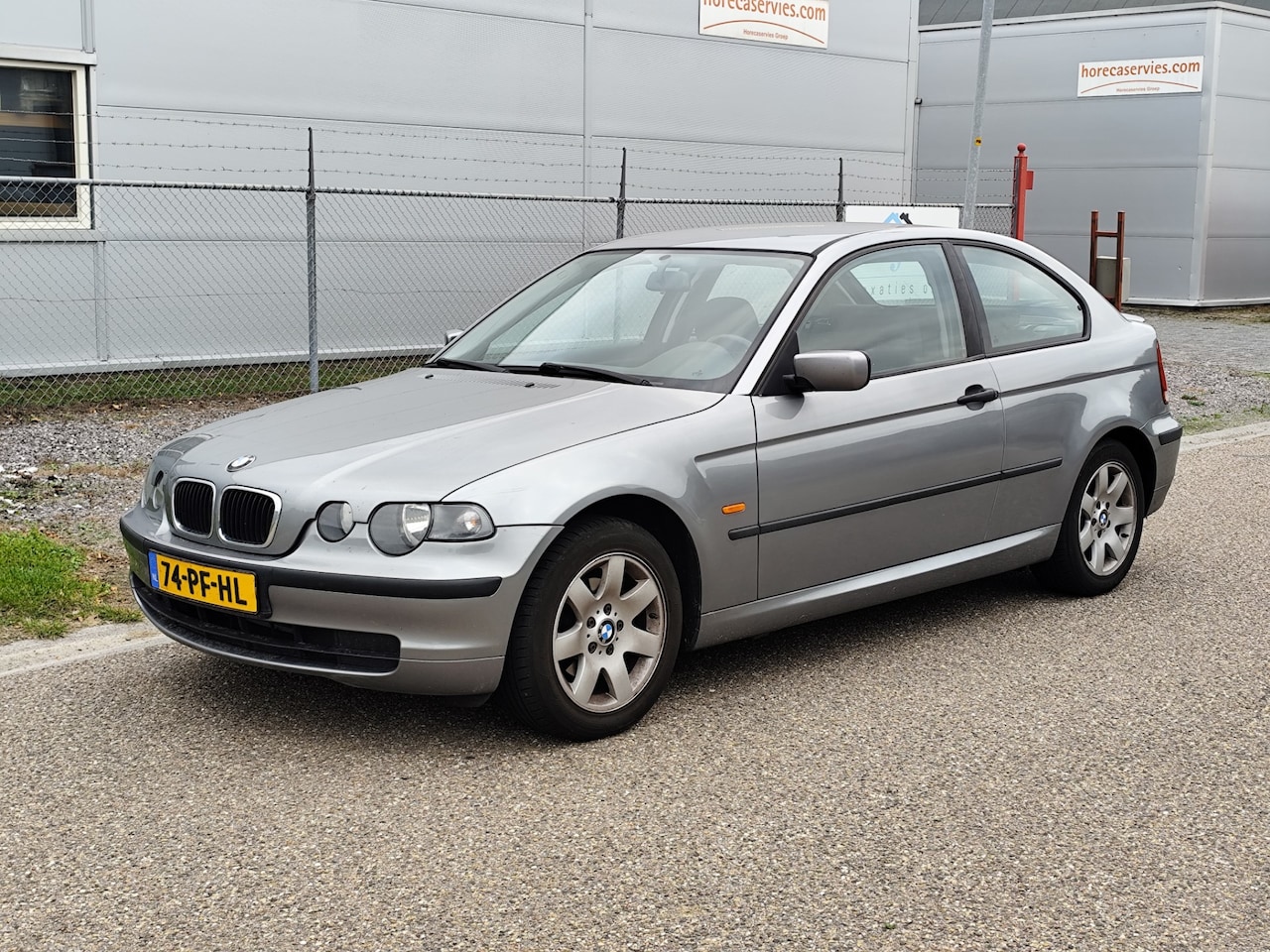 BMW 3-serie Compact - 316ti Black&Silver - AutoWereld.nl