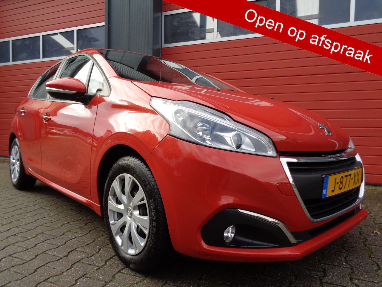 Peugeot 208 - 1.2 PureTech Active 83PK Airco Cruise 5DRS 52Dkm - AutoWereld.nl