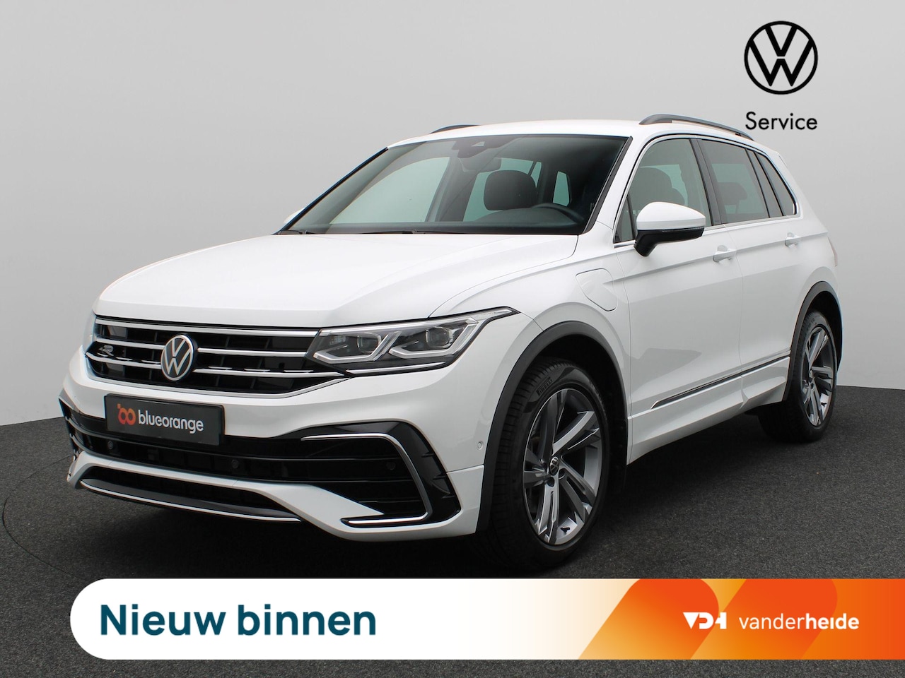 Volkswagen Tiguan - 1.4 TSI eHybrid R-Line Business+ 245PK DSG SOH 88%, Volleder, Memorystoel, Trekhaak, Stoel - AutoWereld.nl