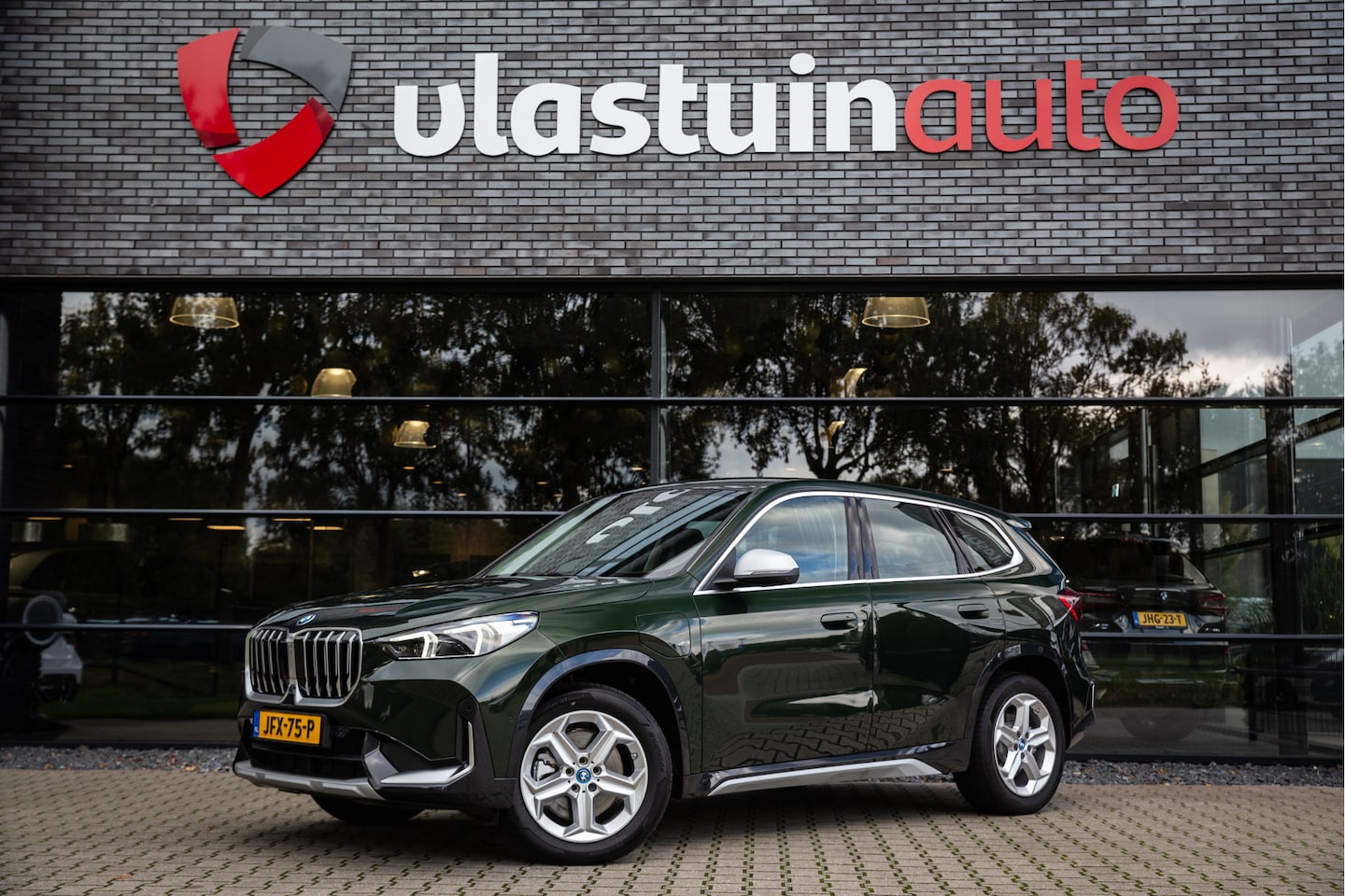 BMW X1 - xDrive30e Sanremo Groen, Keyless entry, Harman/Kardon, - AutoWereld.nl