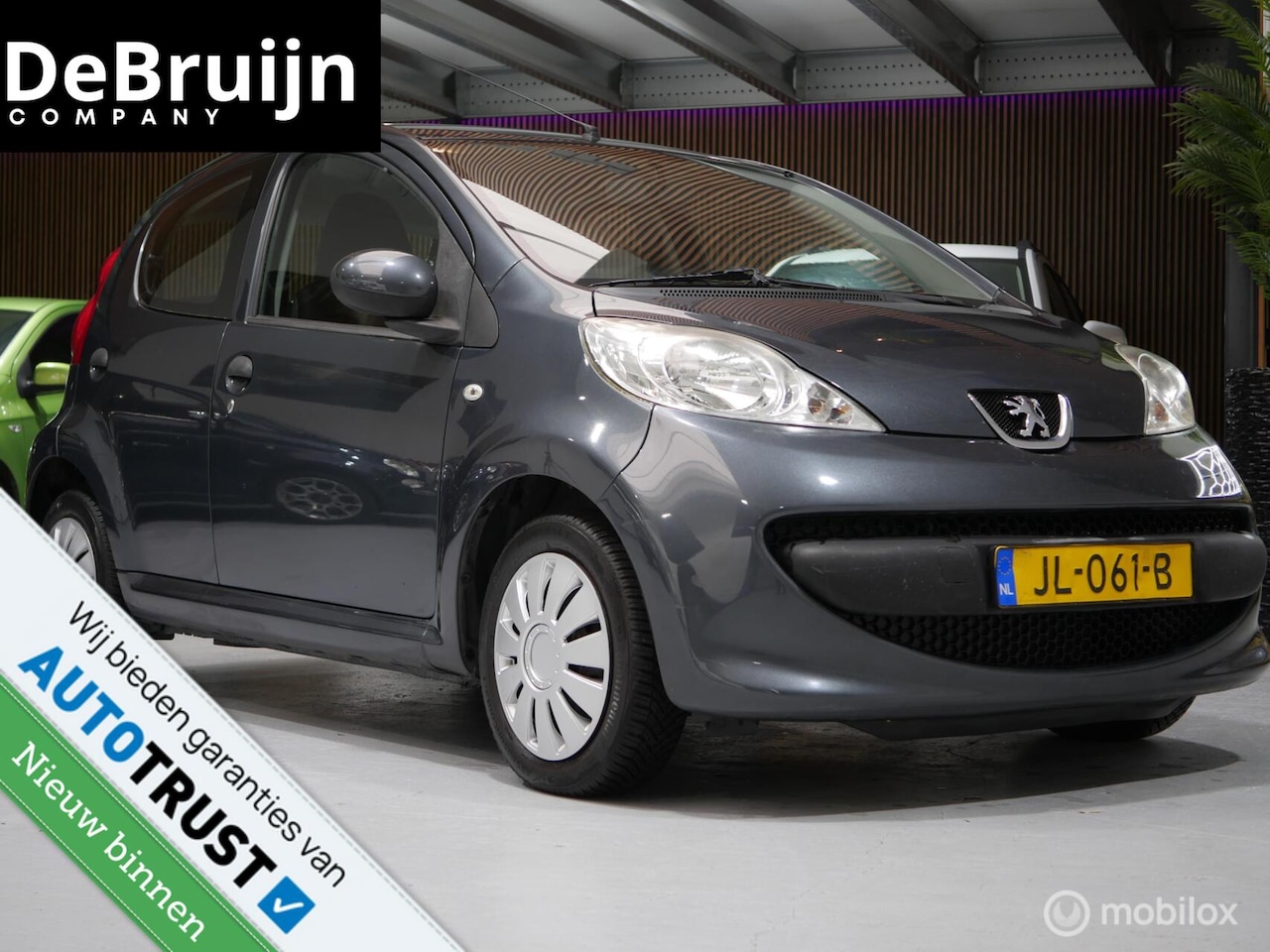 Peugeot 107 - 1.0-12V XR 1.0-12V XR - AutoWereld.nl