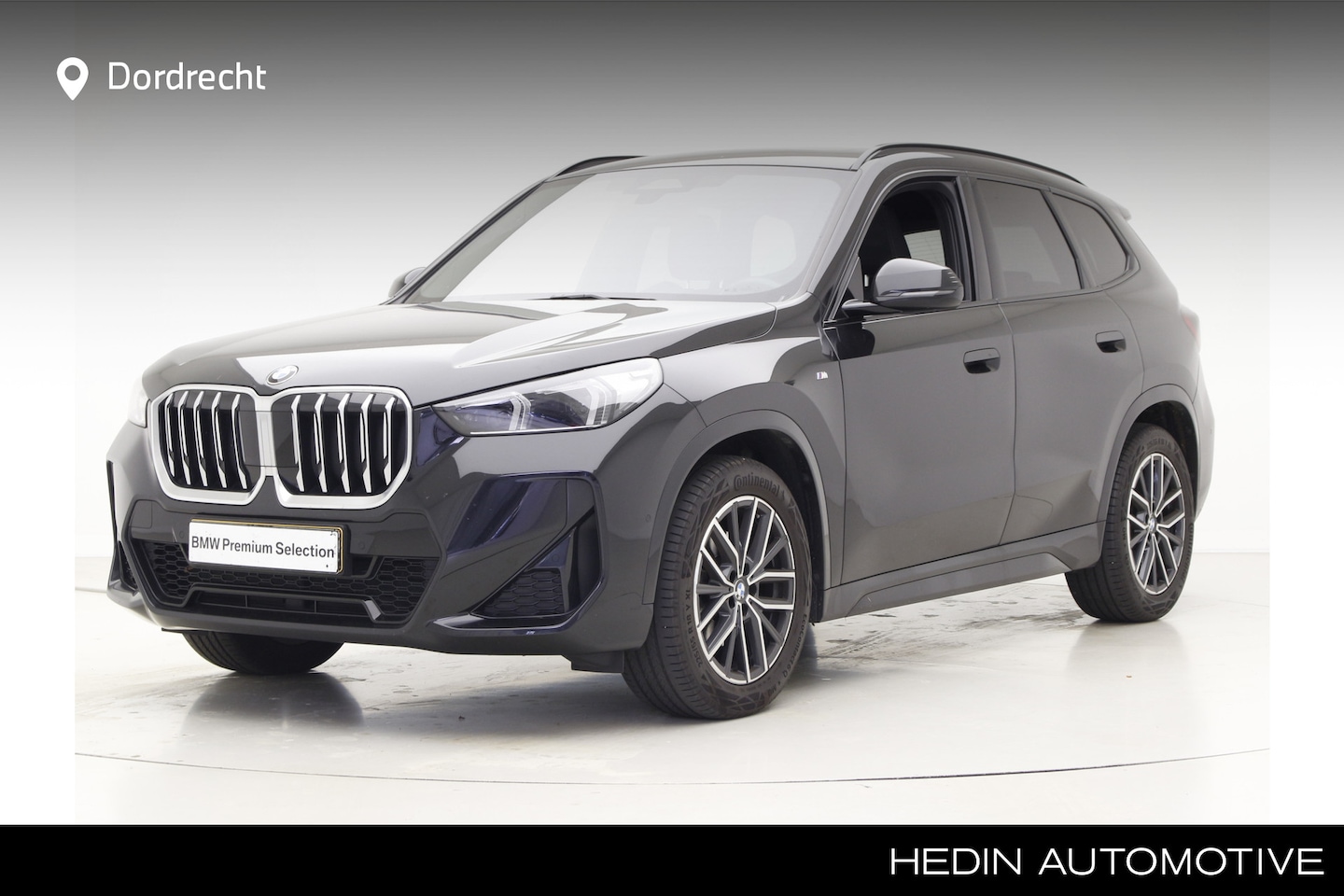 BMW X1 - sDrive18i M-Sport | Panorama | Camera | Voorbereiding Driving Assistant Plus | - AutoWereld.nl