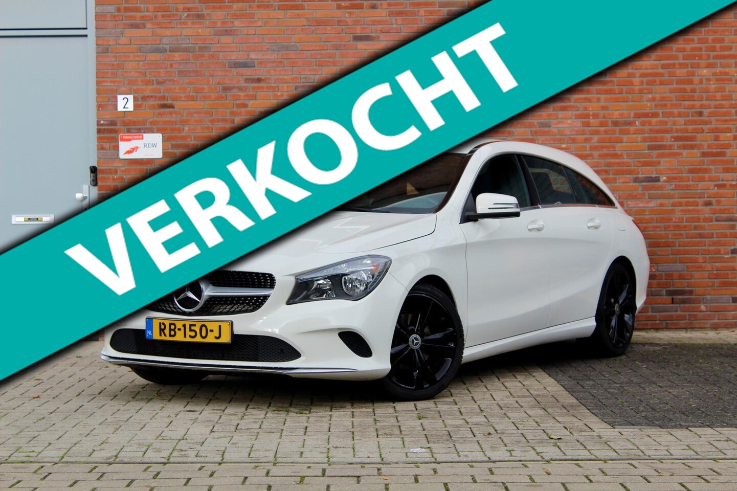 Mercedes-Benz CLA-klasse Shooting Brake - 180 | NAP | CAMERA - AutoWereld.nl