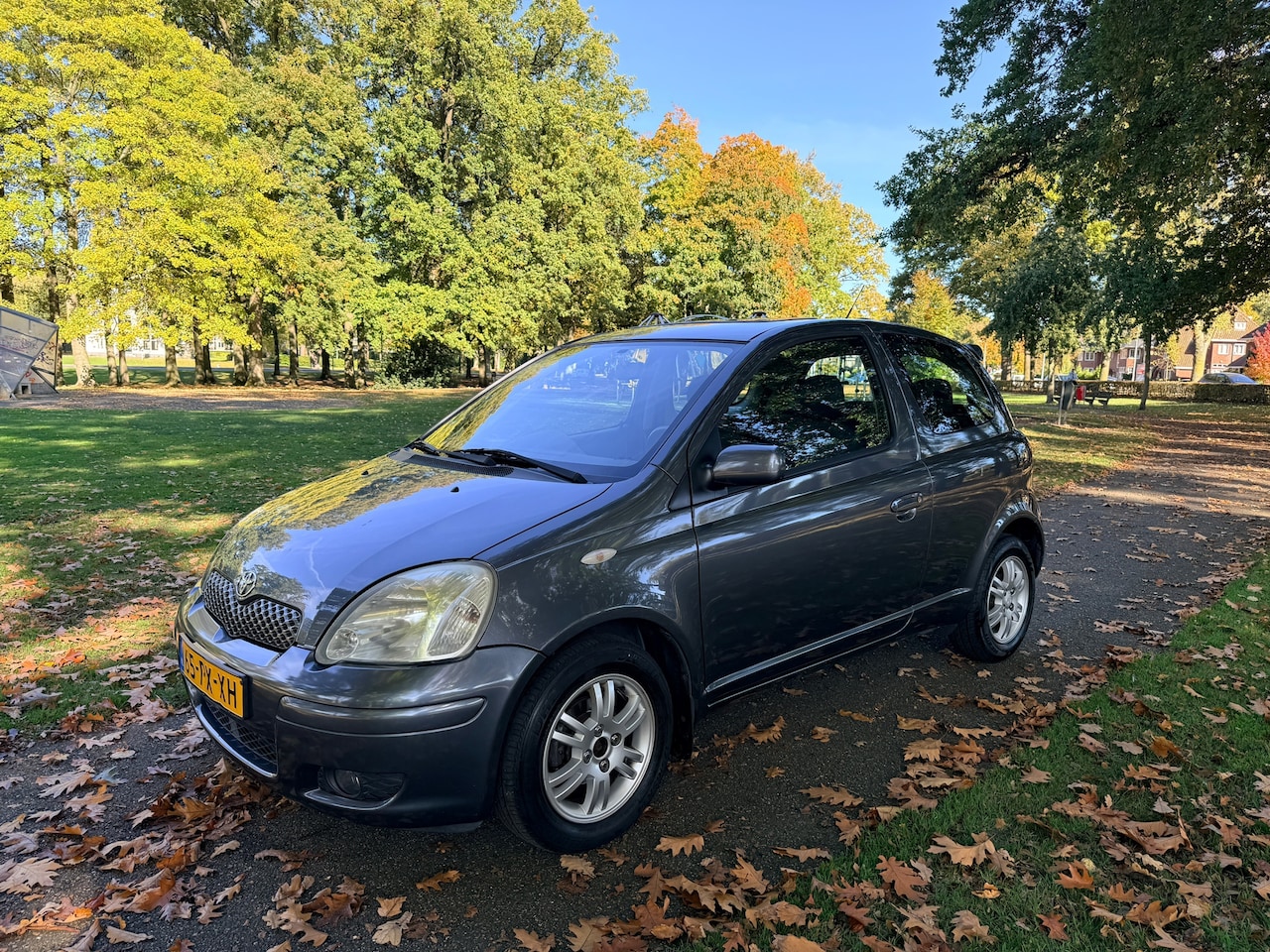 Toyota Yaris - 1.3 VVT-i Blue Nette auto Nieuwe Apk 2005 - AutoWereld.nl