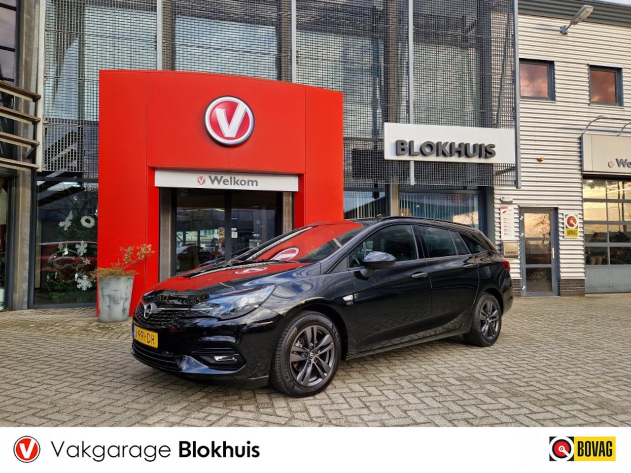 Opel Astra Sports Tourer - 131Pk Edition 2020+ | Trekhaak | Full Black | Camera - AutoWereld.nl