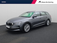 Skoda Octavia Combi - 1.5TSI/150PK MHEV Selection DSG · Trekhaak · Camera · Apple/Android Car Play · Achterbank