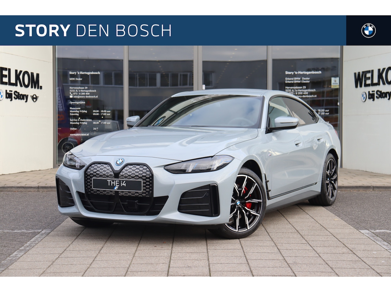 BMW i4 - eDrive35 M Sport / Adaptieve LED / Achteruitrijcamera / Parking Assistant /  Live Cockpit - AutoWereld.nl