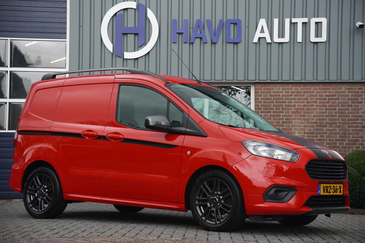 Ford Transit Courier - 1.0 Sport, AIRCO, BTW-VRIJ / MARGE, STOELVERWARMING, - AutoWereld.nl