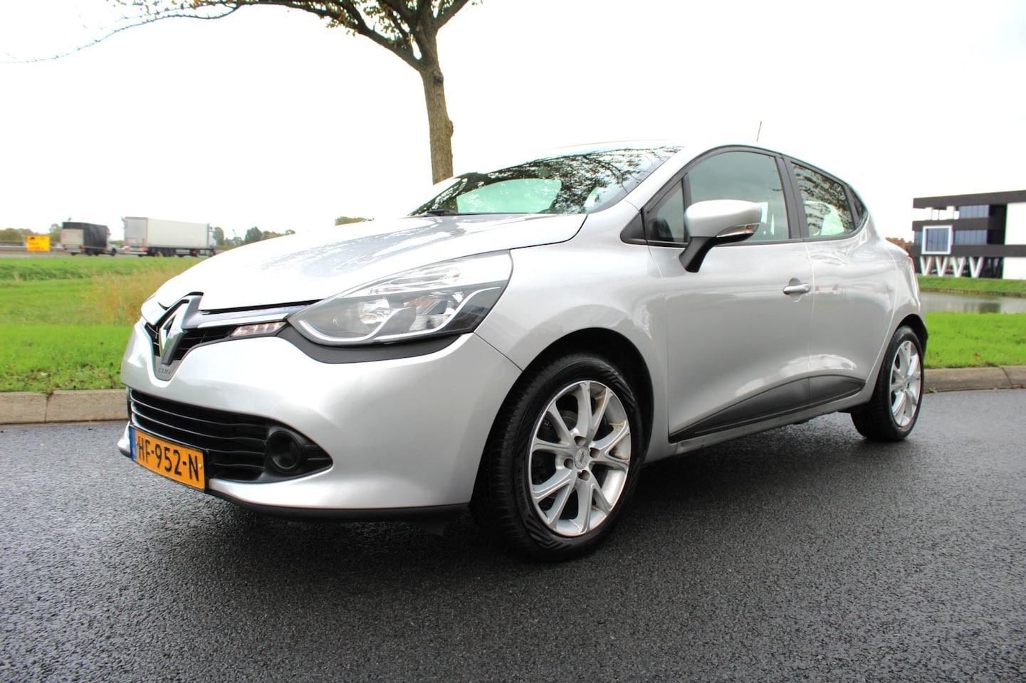 Renault Clio - 0.9 TCe Expression Airco - AutoWereld.nl