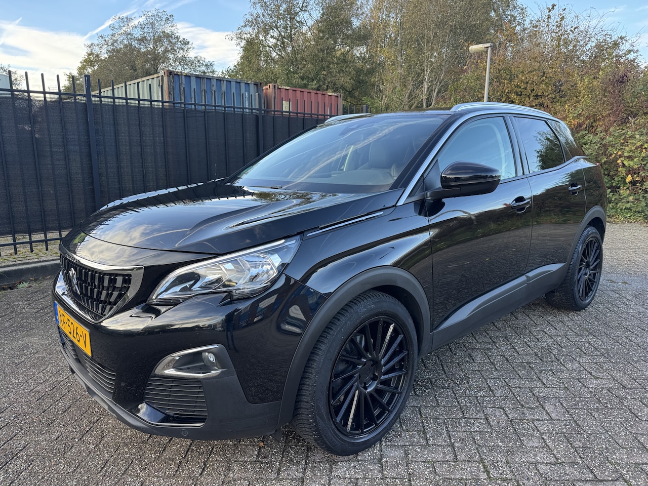 Peugeot 3008 - 1.2 PureTech Blue Lease Executive Leer/Stoelverw/Clima/Navi - AutoWereld.nl