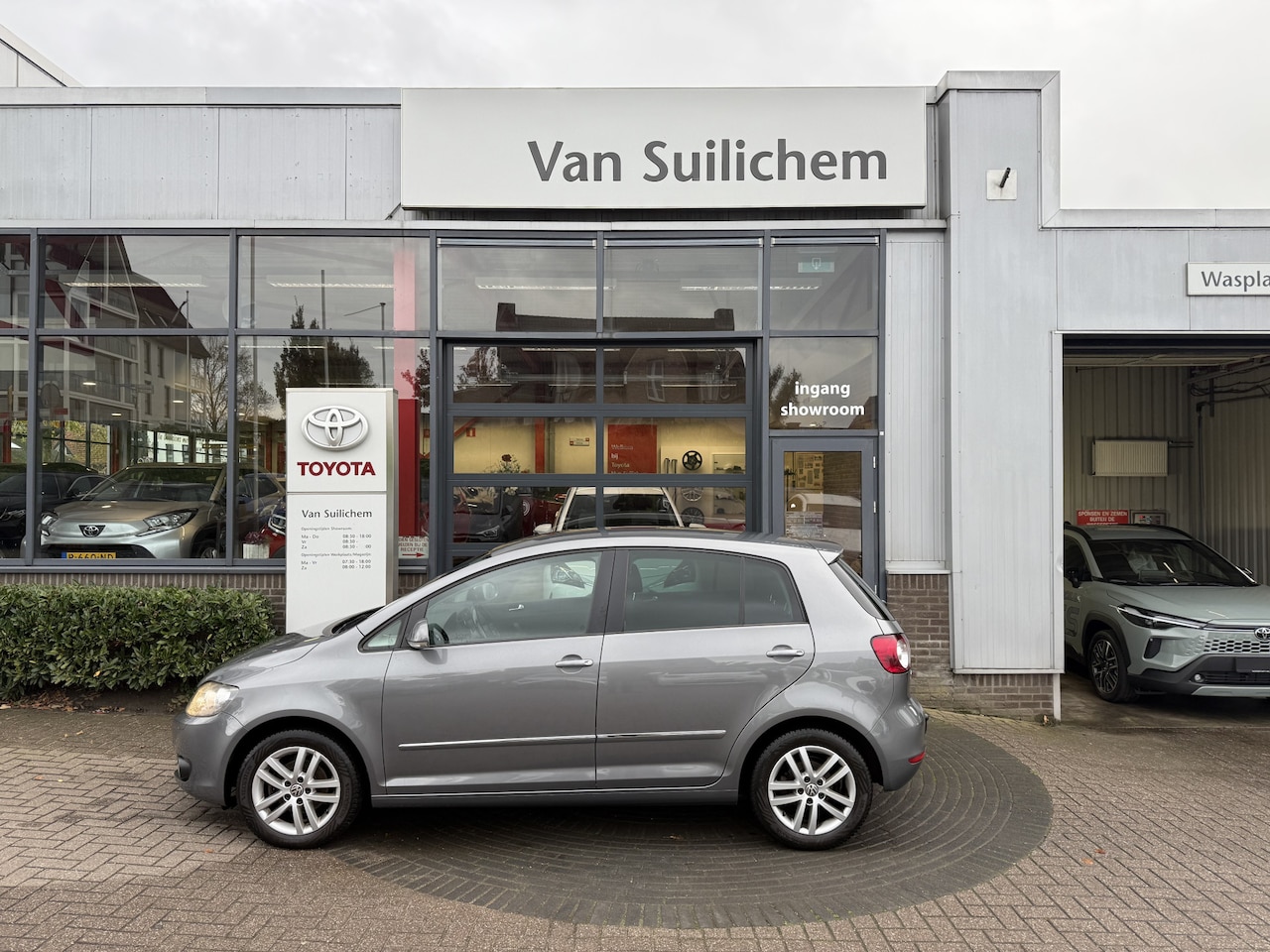 Volkswagen Golf Plus - 1.2 TSI Highline BlueMotion 1.2 TSI Highline BlueMotion - AutoWereld.nl