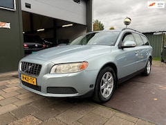 Volvo V70 - 2.5T Kinetic Leder Youngtimer Nette Goede Auto